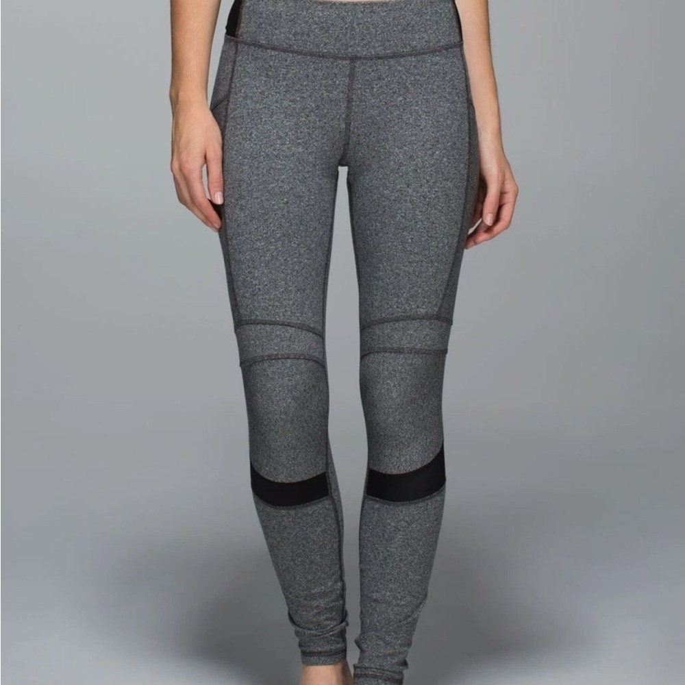Like new Lululemon Athletica Charcoal Leggings